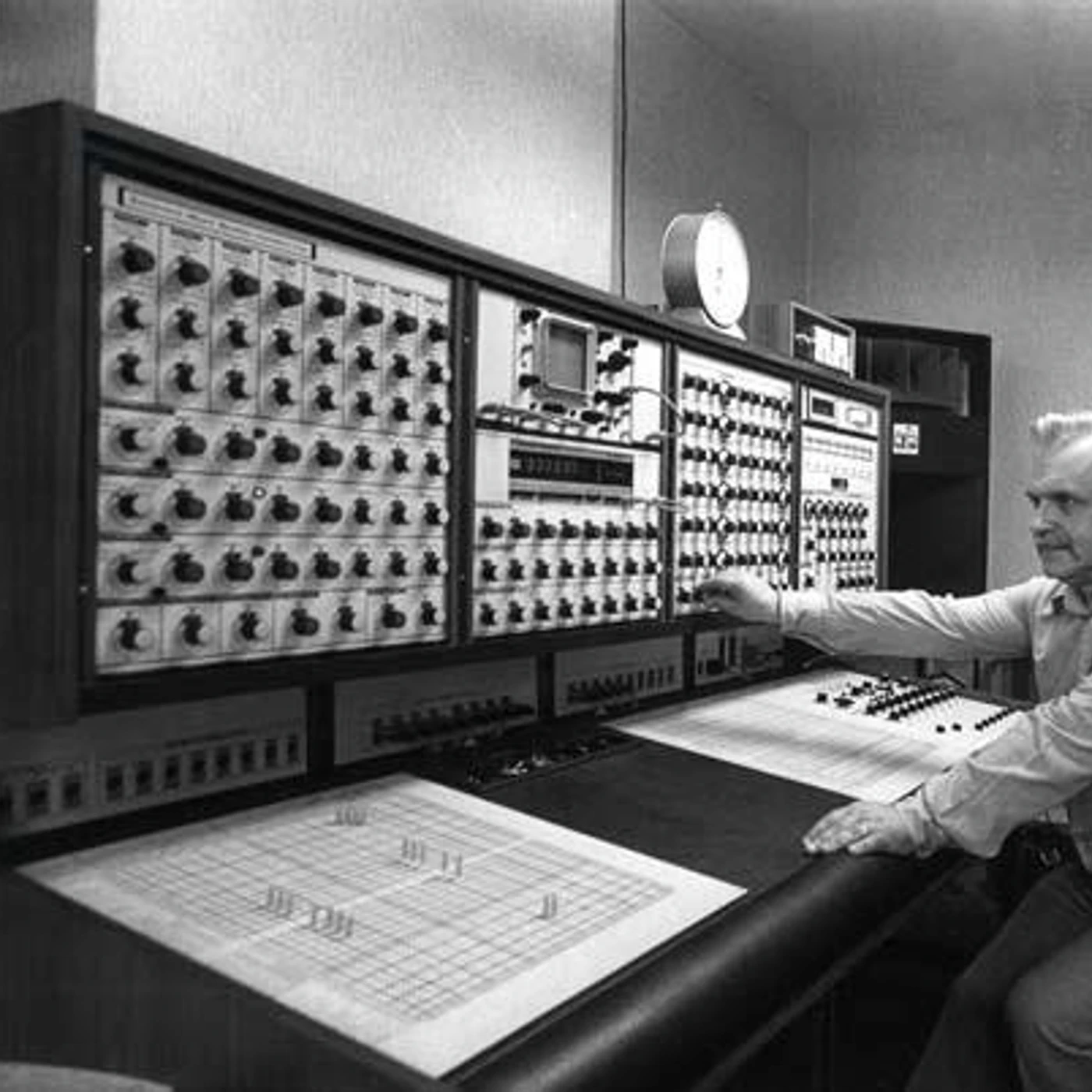 Lucien Goethals Brand Page