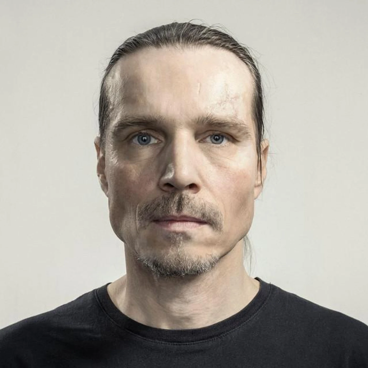 Robert Leiner Brand Page