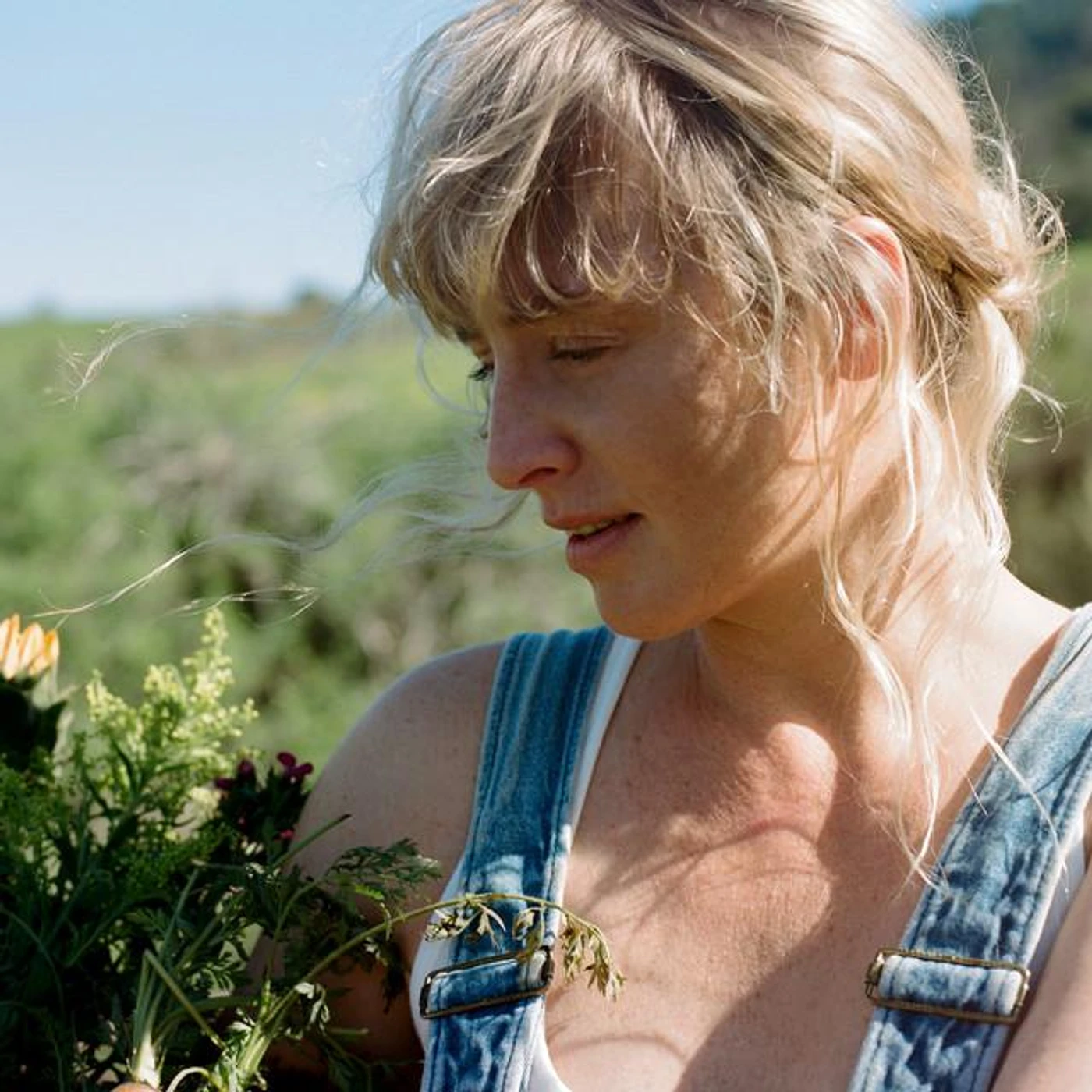 Lissie Brand Page