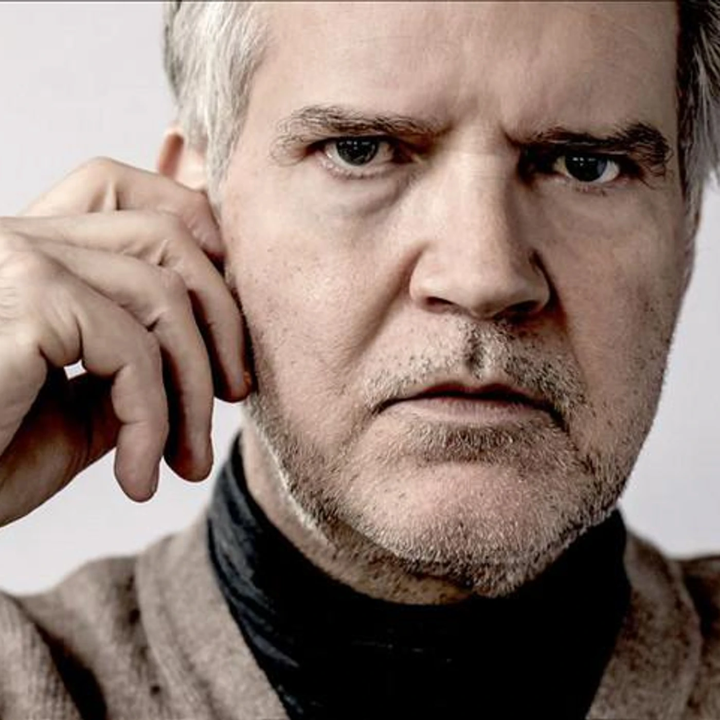 Lloyd Cole Brand Page