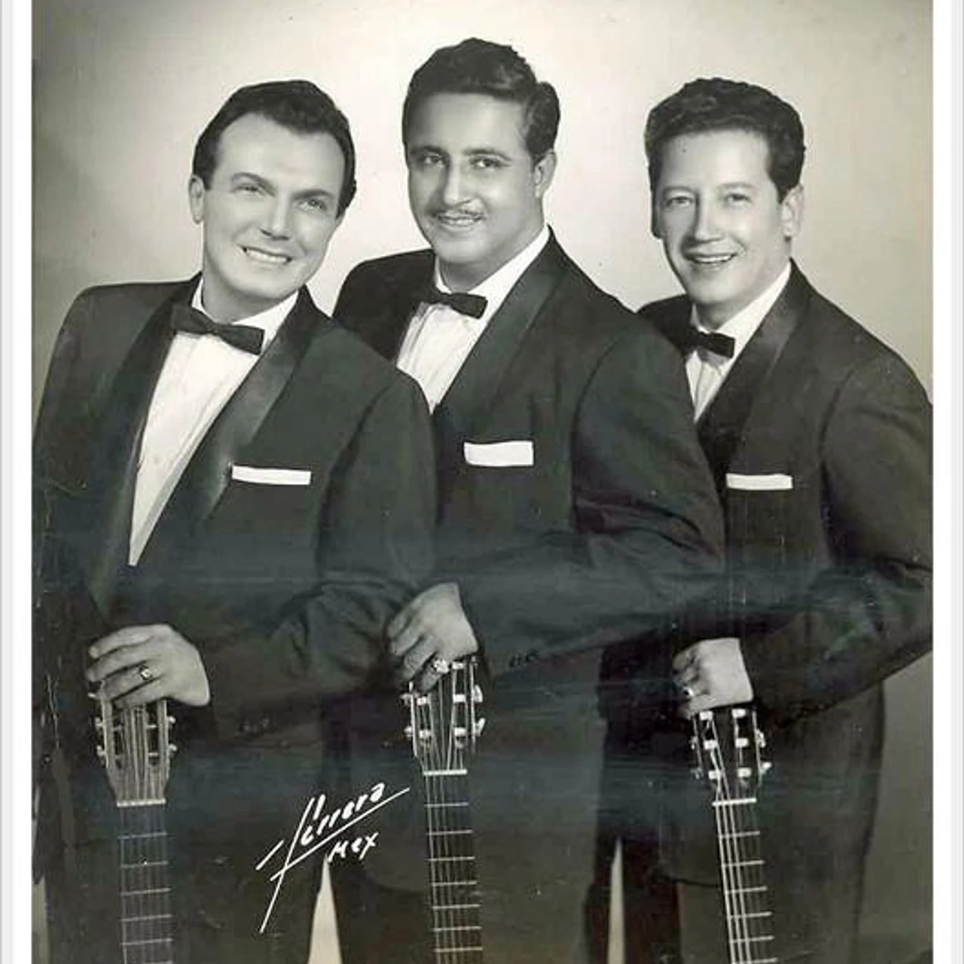 Los Panchos Brand Page