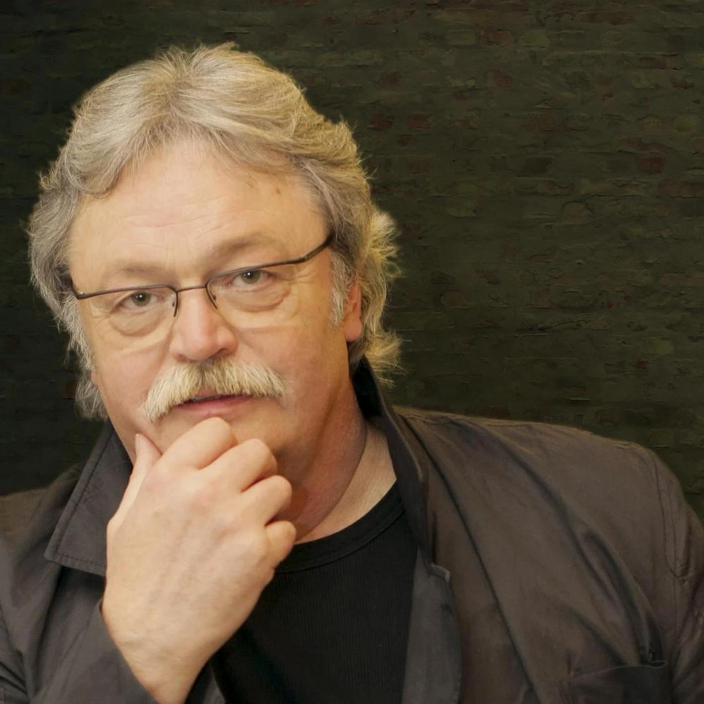 Peter Tschernig Brand Page