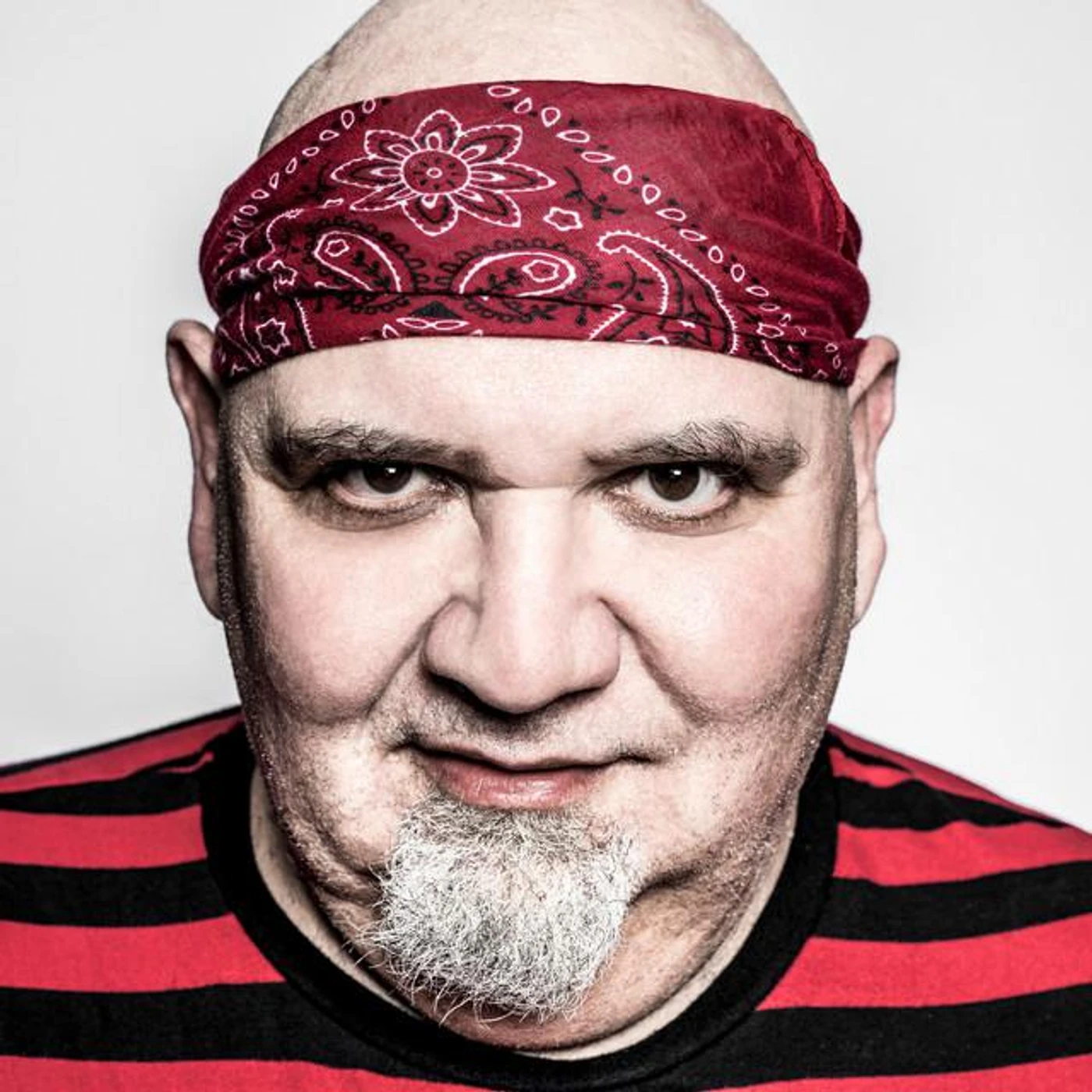 Popa Chubby Brand Page