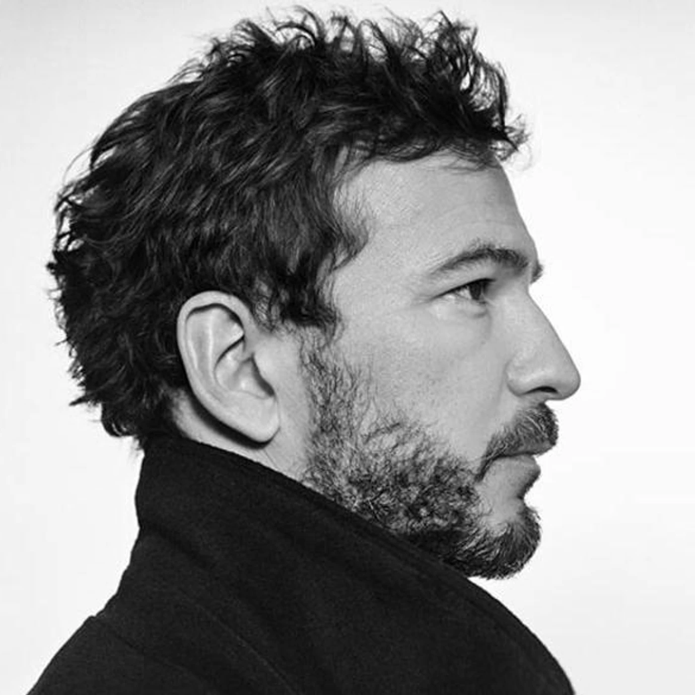 Renan Luce Brand Page