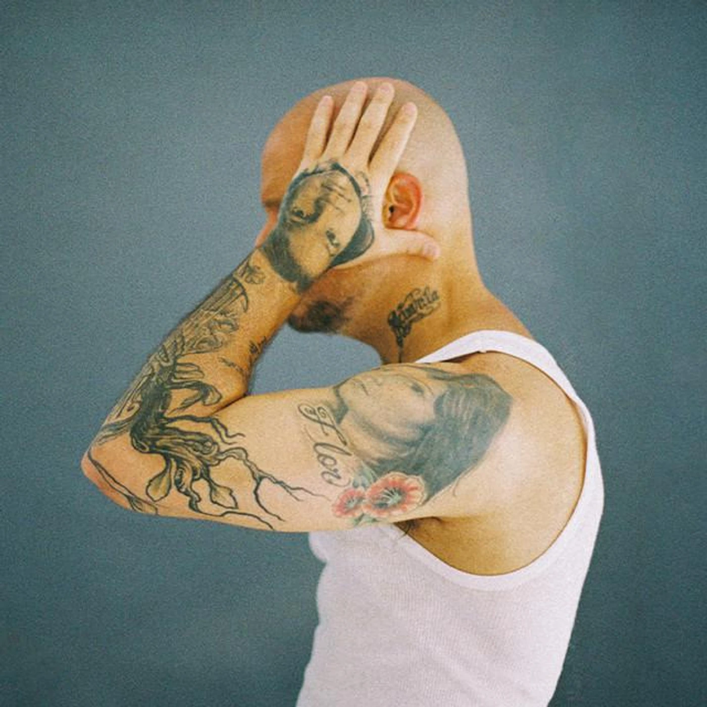 Residente Brand Page