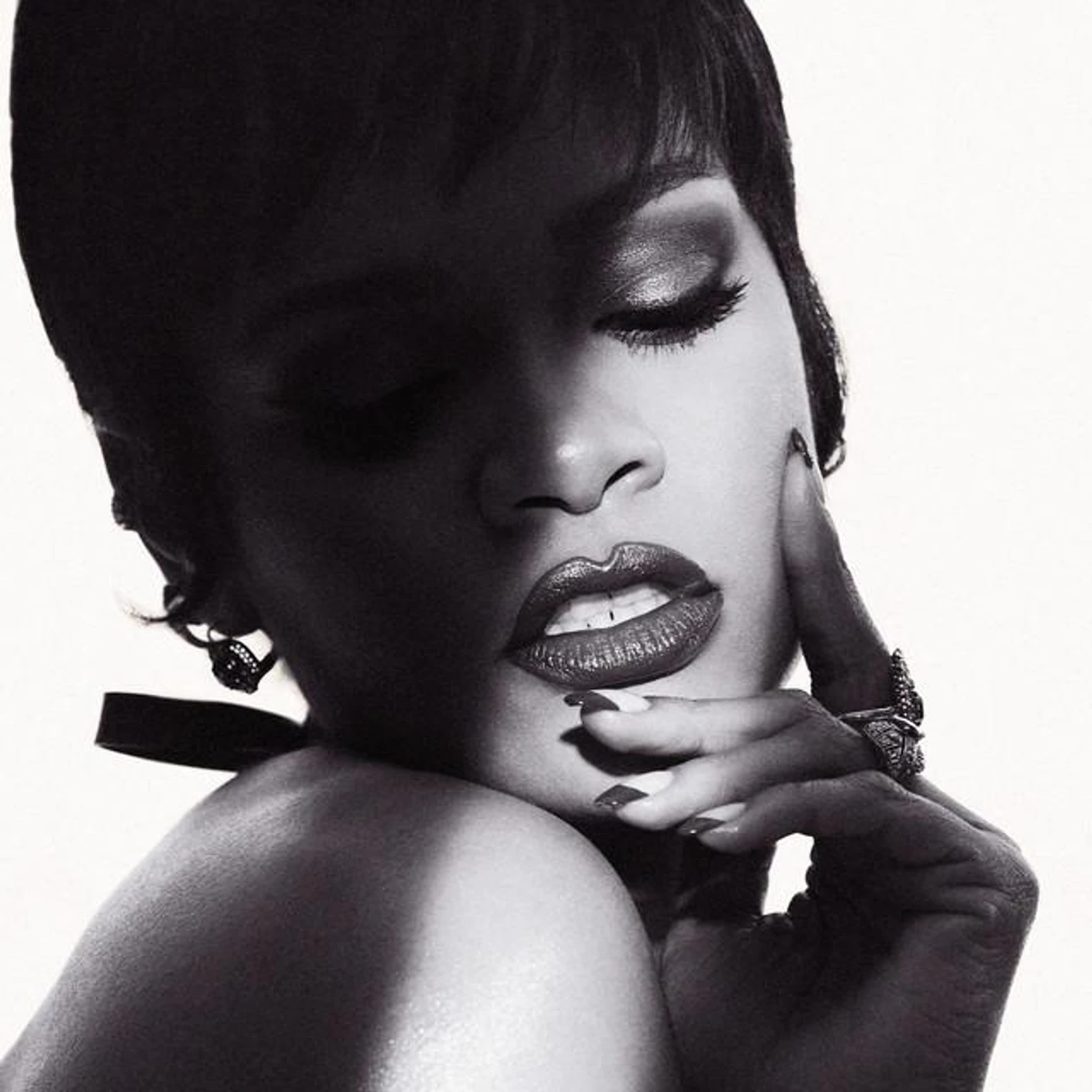 Rihanna Brand Page
