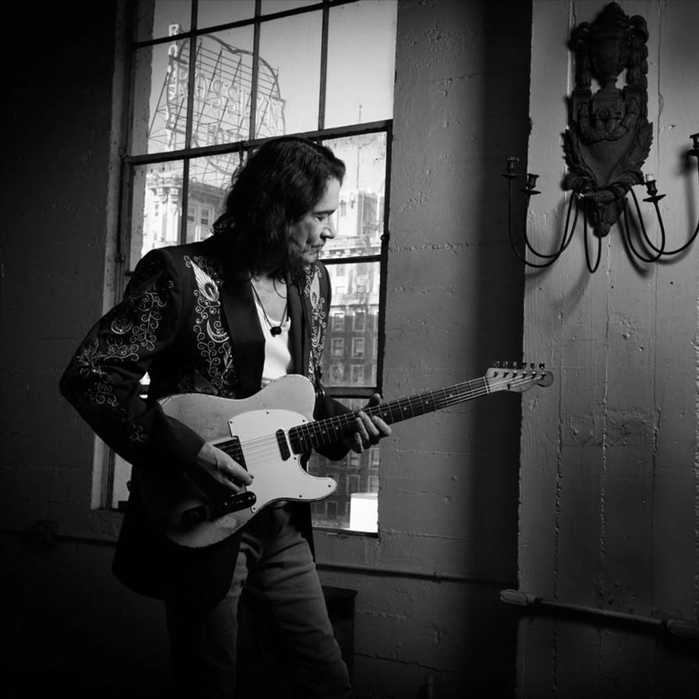 Robben Ford Brand Page
