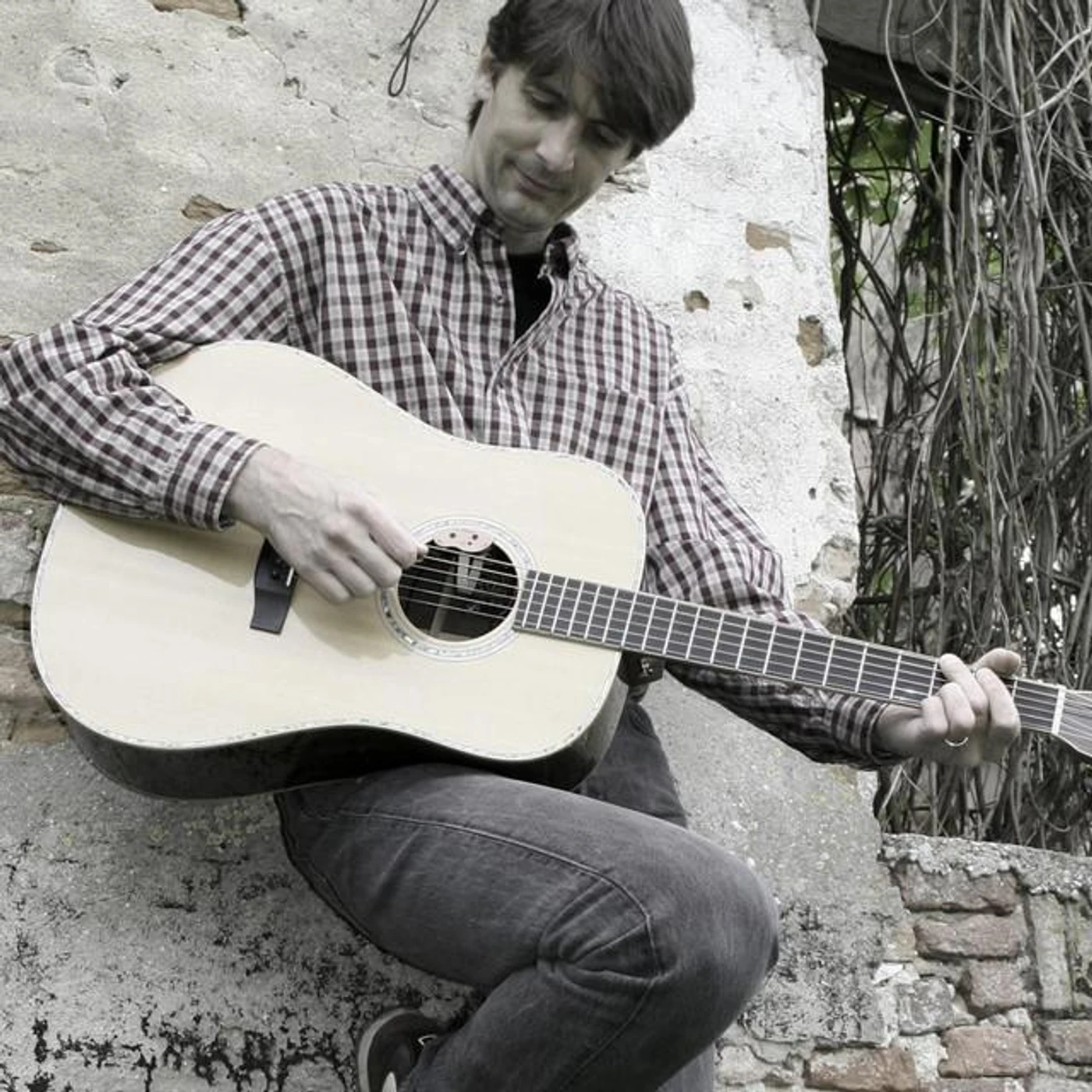 Roberto Dalla Vecchia Brand Page