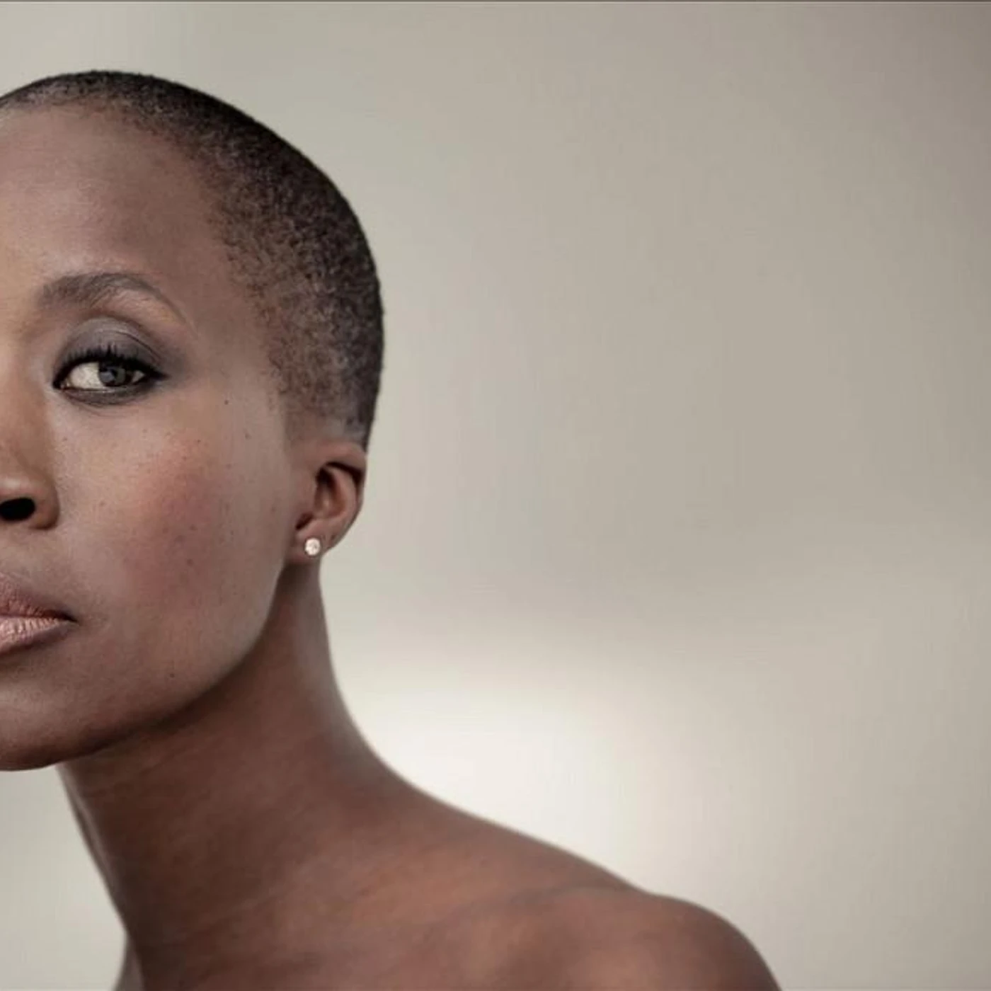 Rokia Traoré Brand Page