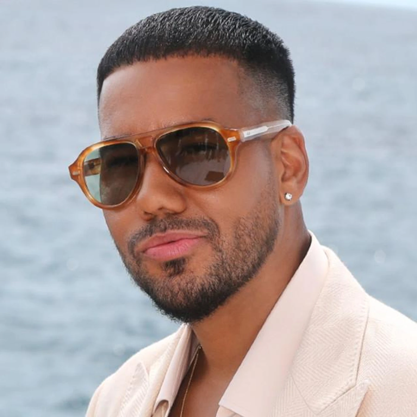 Romeo Santos Brand Page