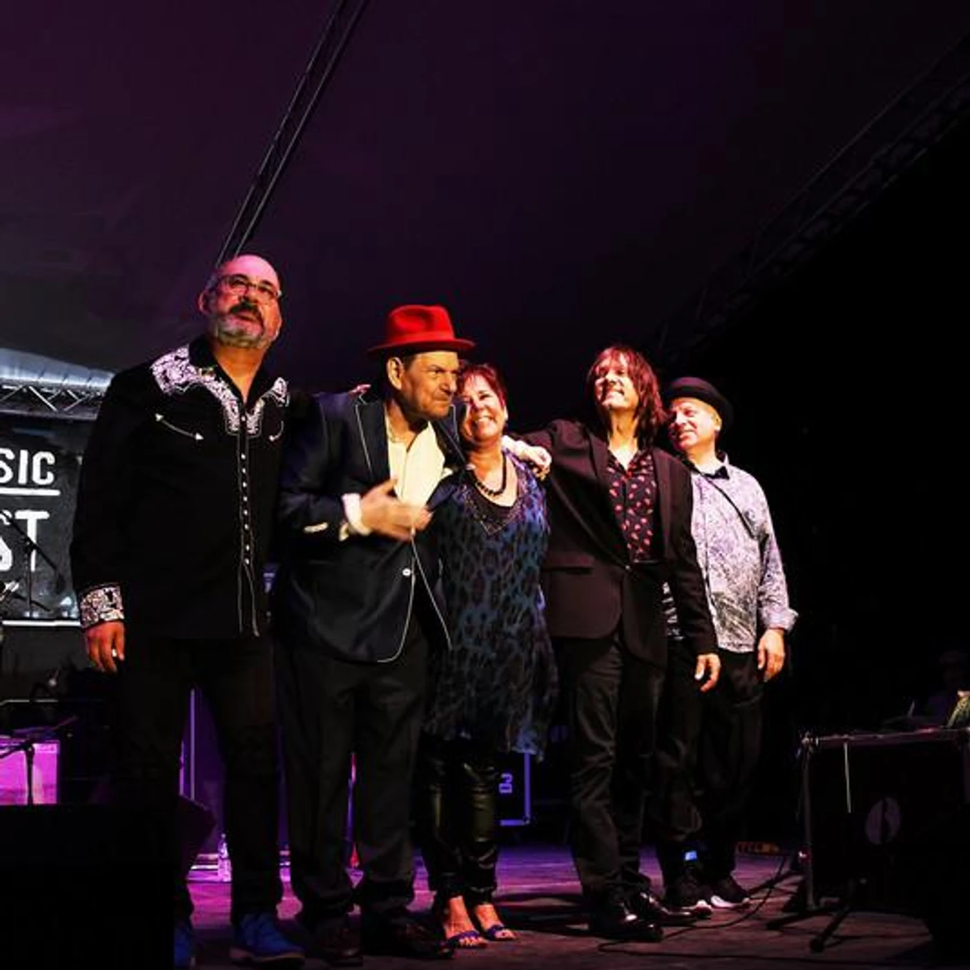 Ronnie Earl & The Broadcasters