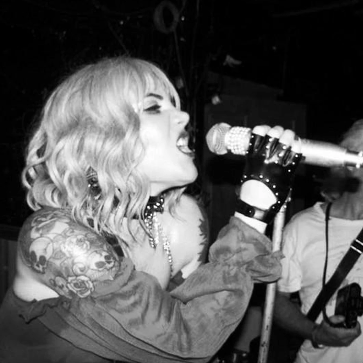 Suzi Moon Brand Page