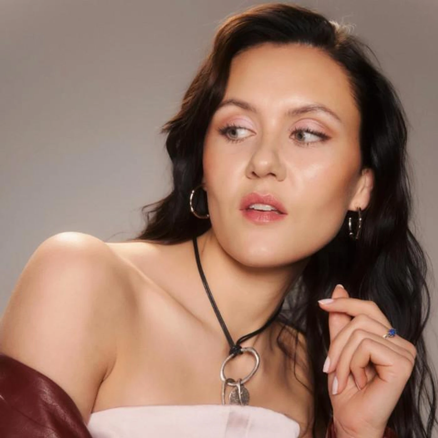 Synne Vo Brand Page