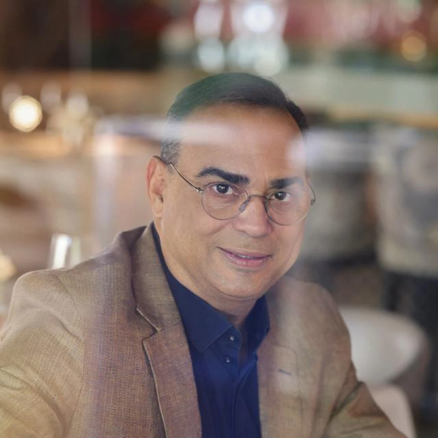 Gilberto Santa Rosa Brand Page