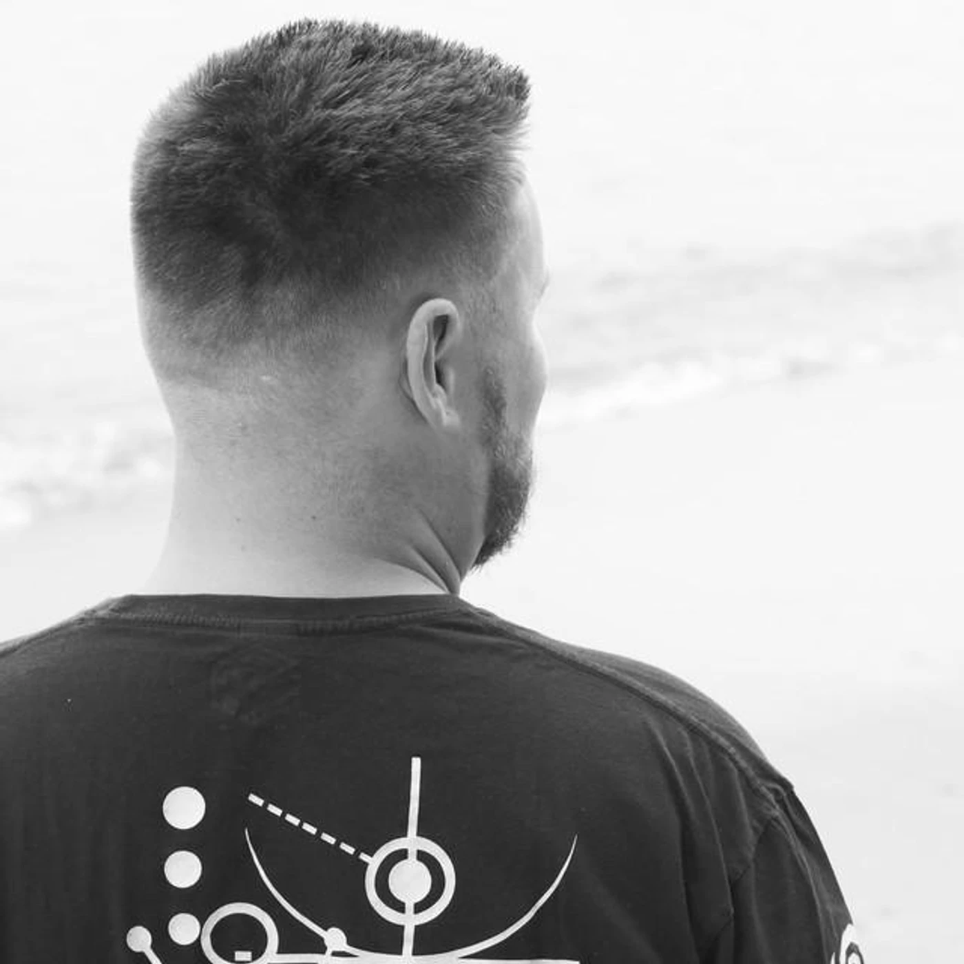 Senzar Brand Page