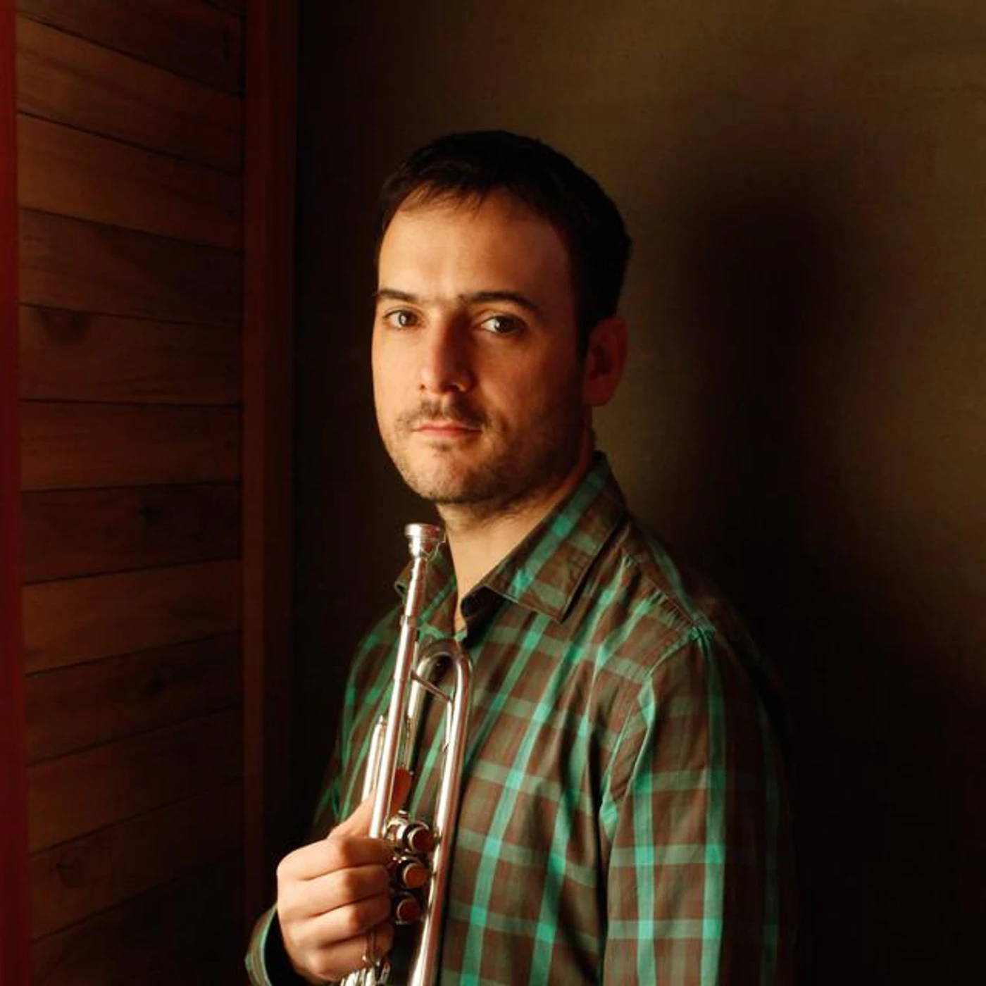 Sergio Wagner Grupo Brand Page