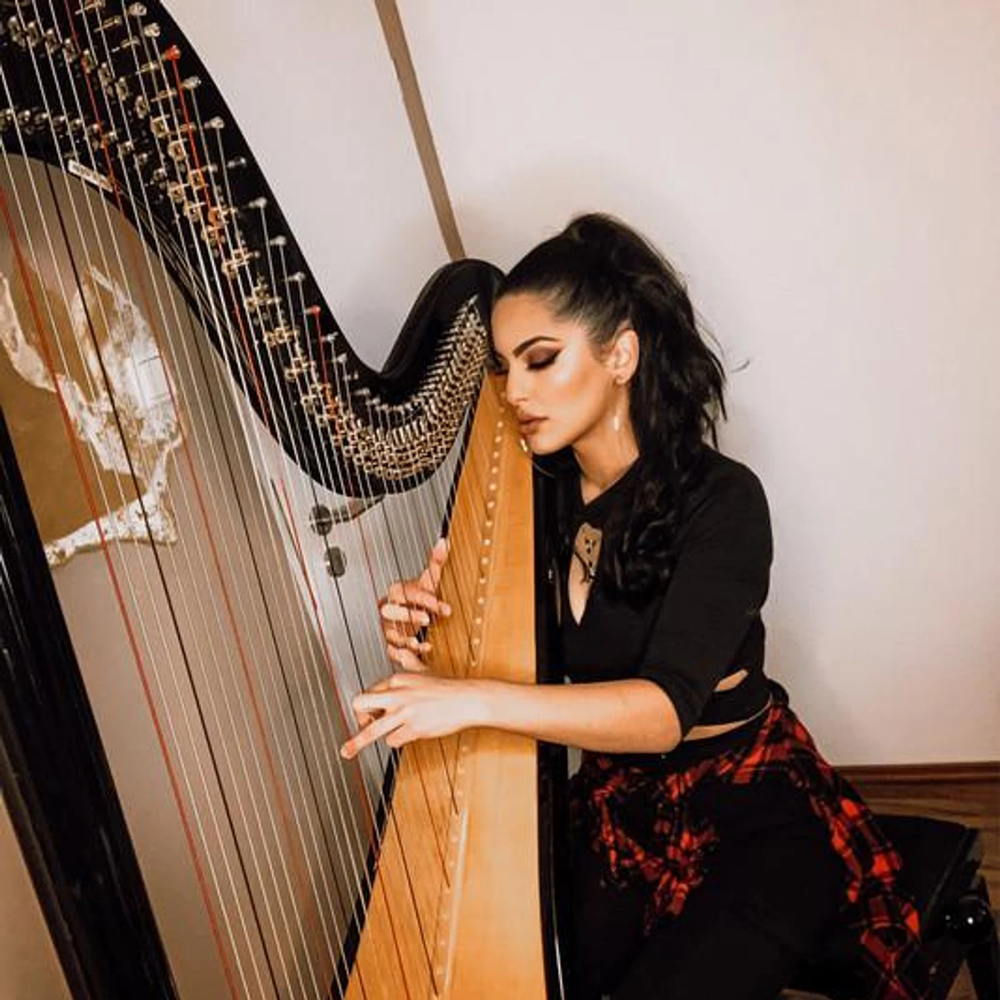 Sheyda Minia Brand Page