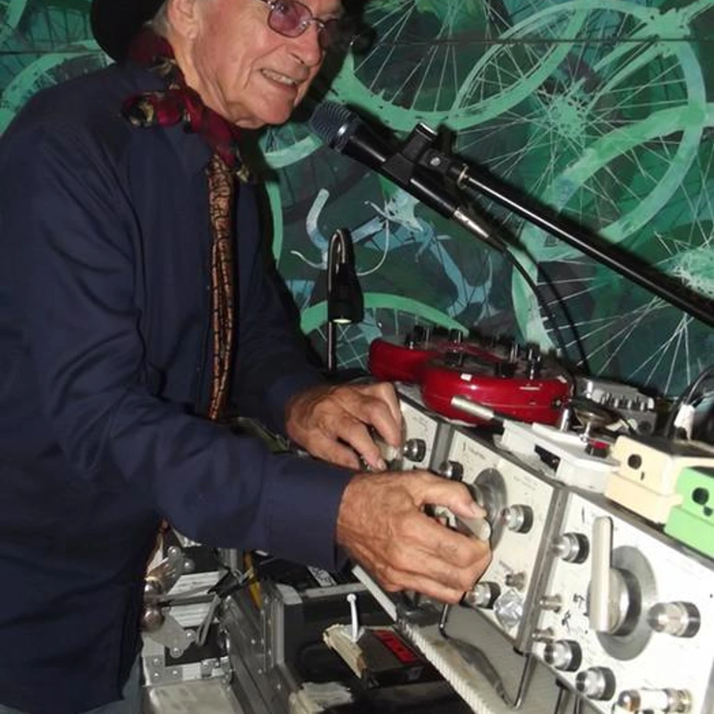 Silver Apples Brand Page