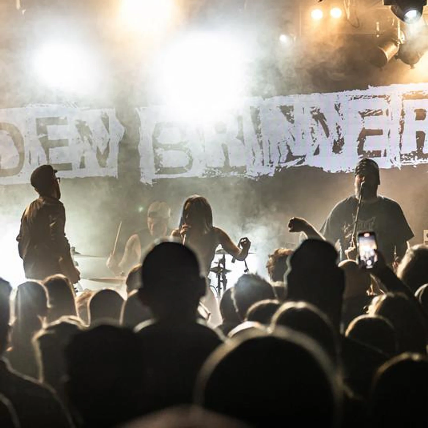 Världen Brinner Brand Page
