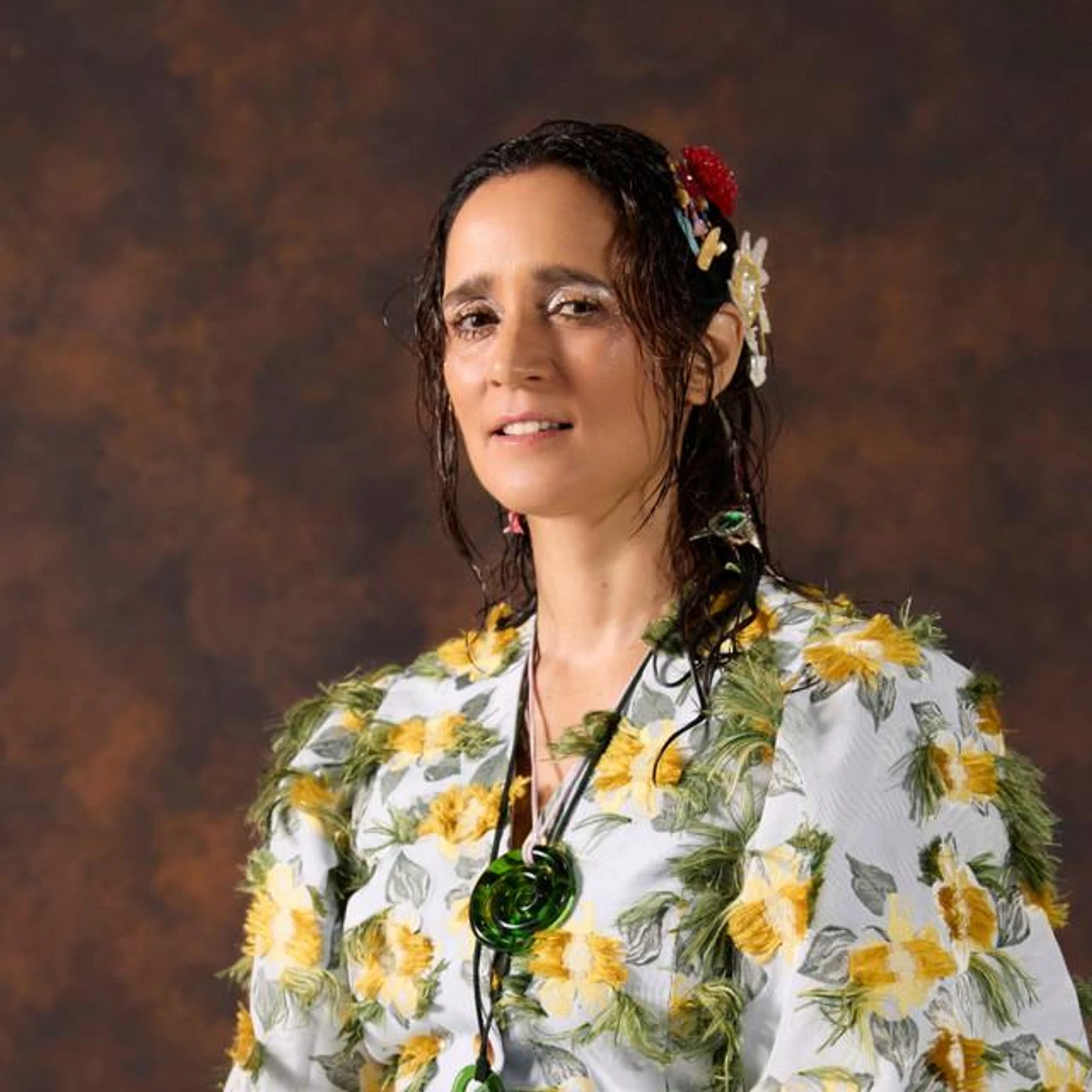 Julieta Venegas Brand Page