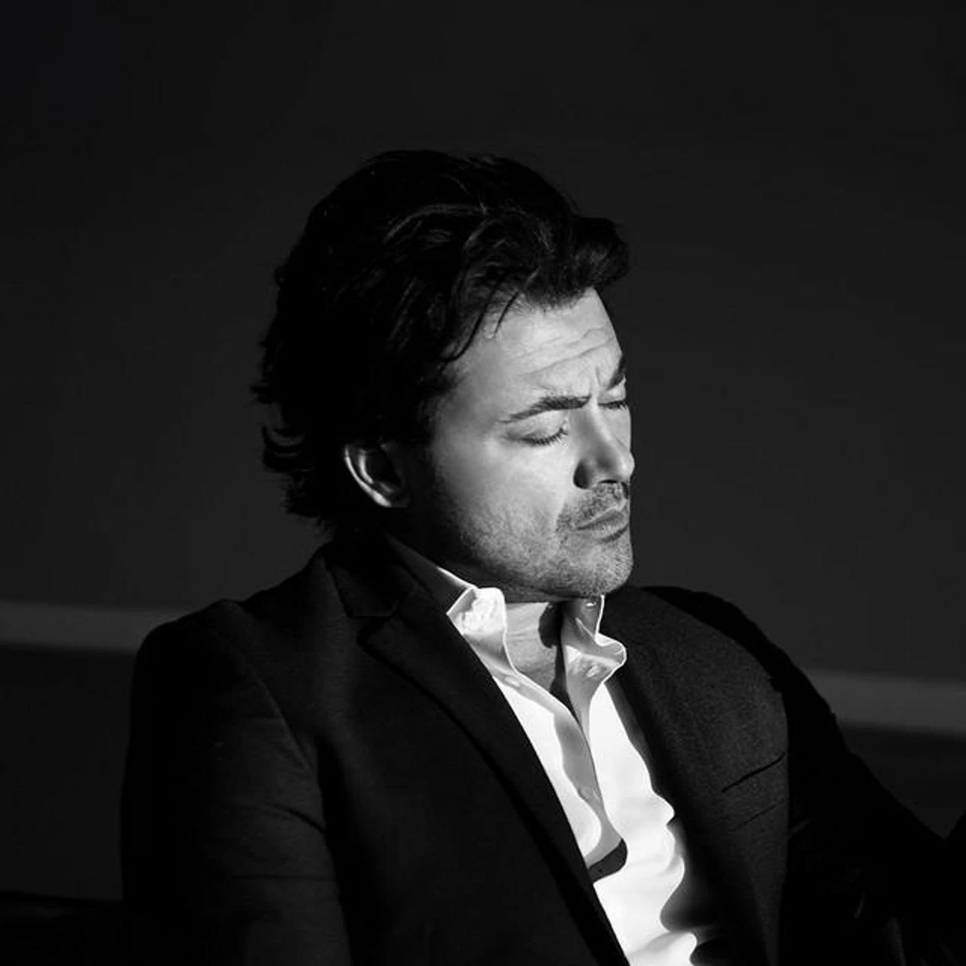 Vittorio Grigolo Brand Page