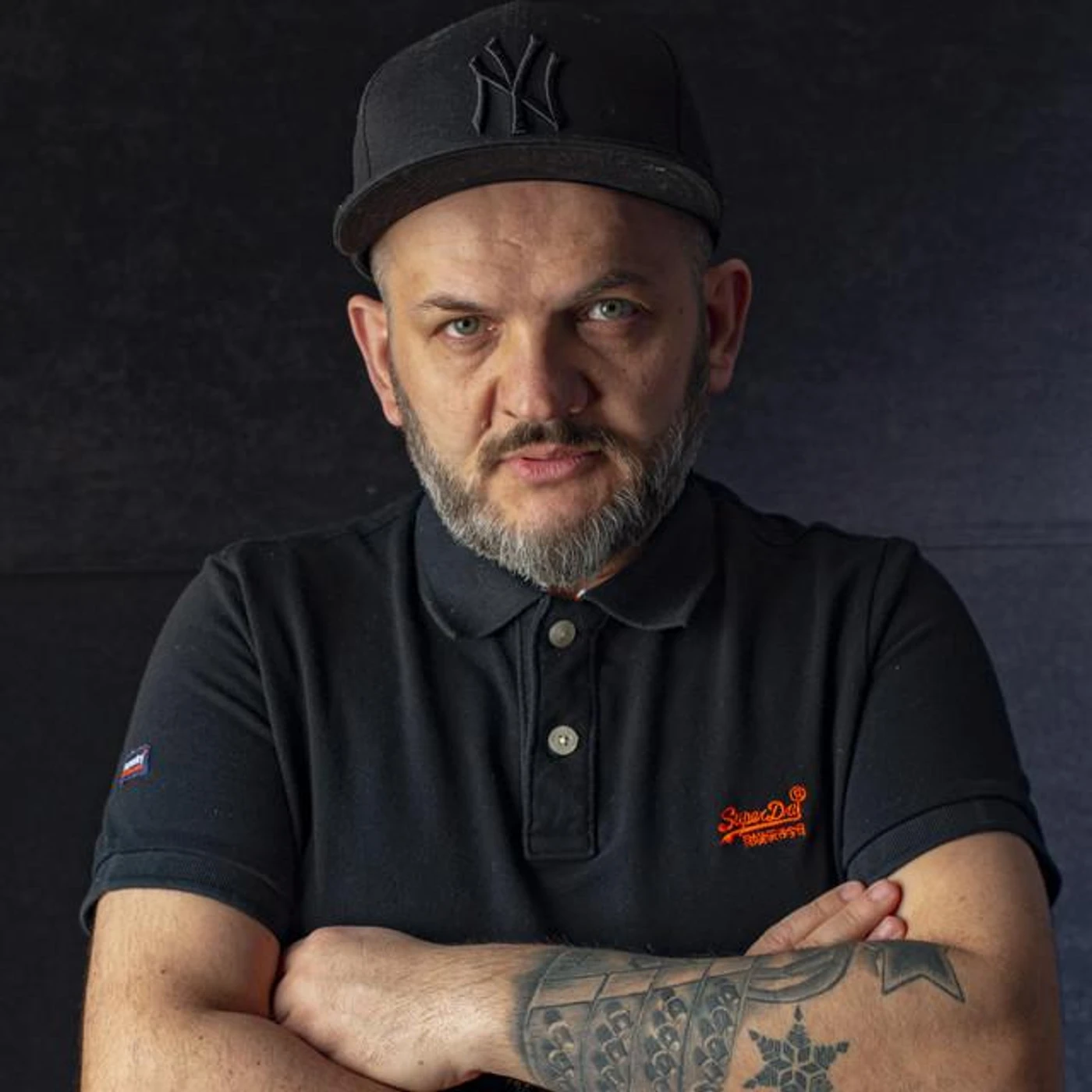 Vlada Asanin Brand Page