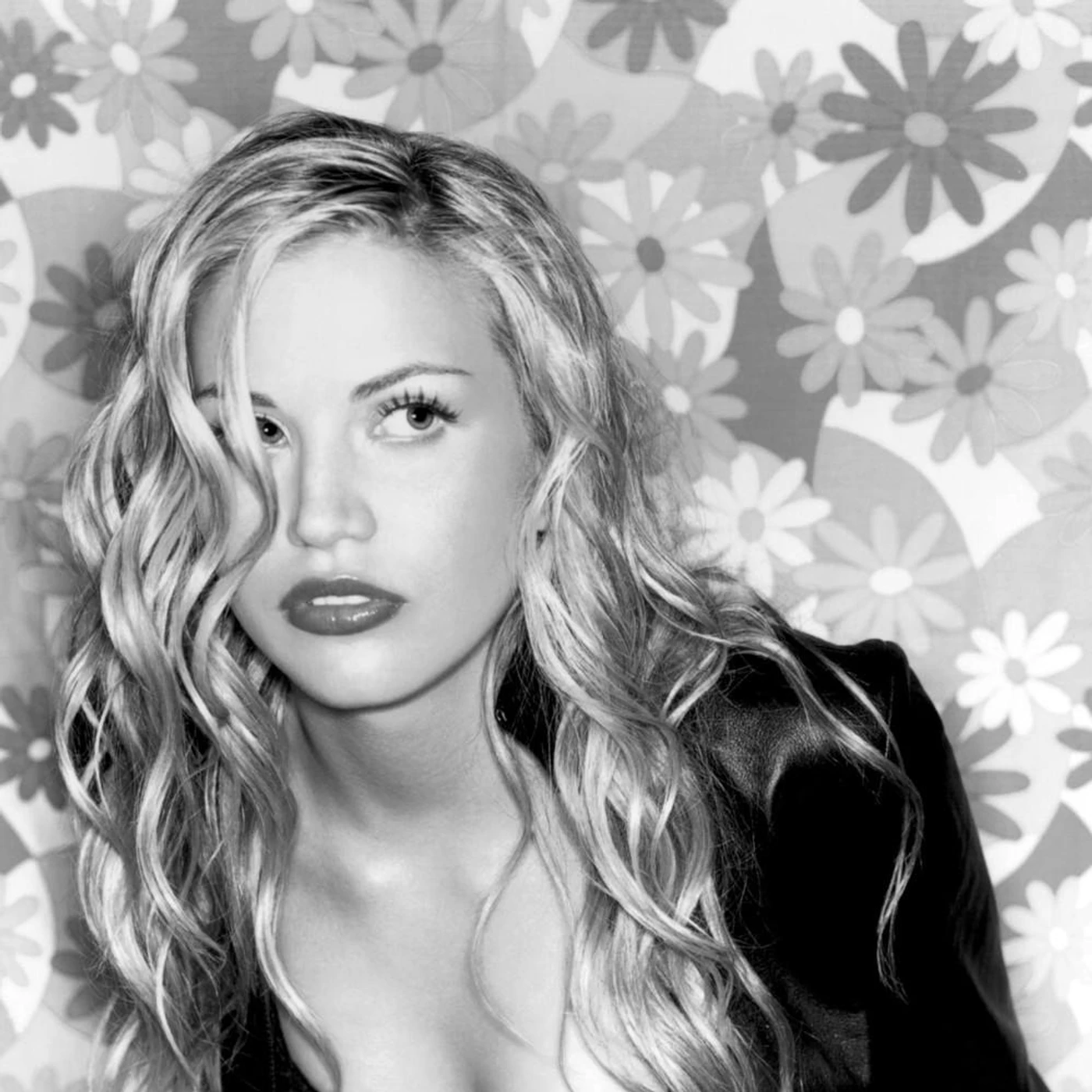 Willa Ford Brand Page