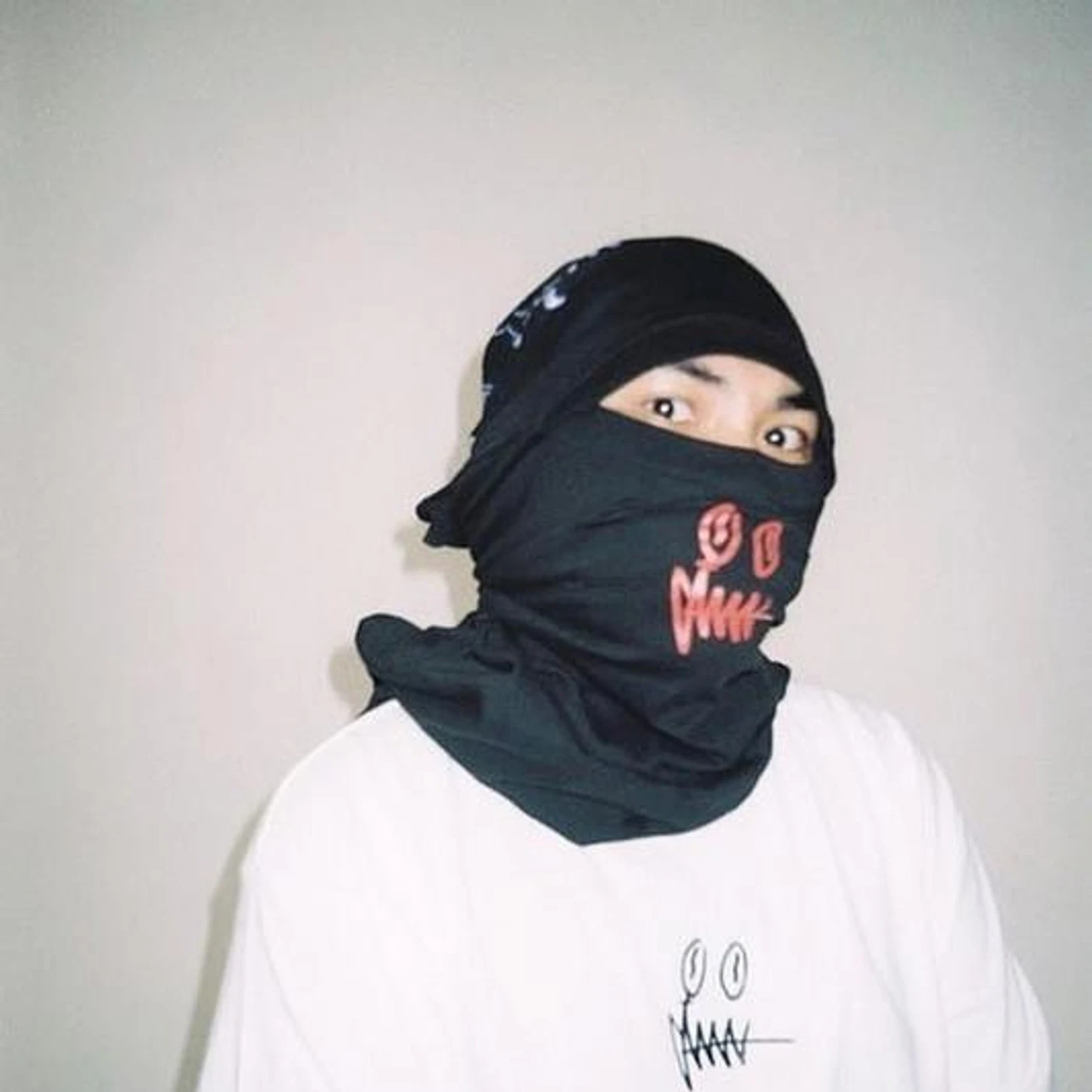 DUSTIN NGO 春風 Brand Page