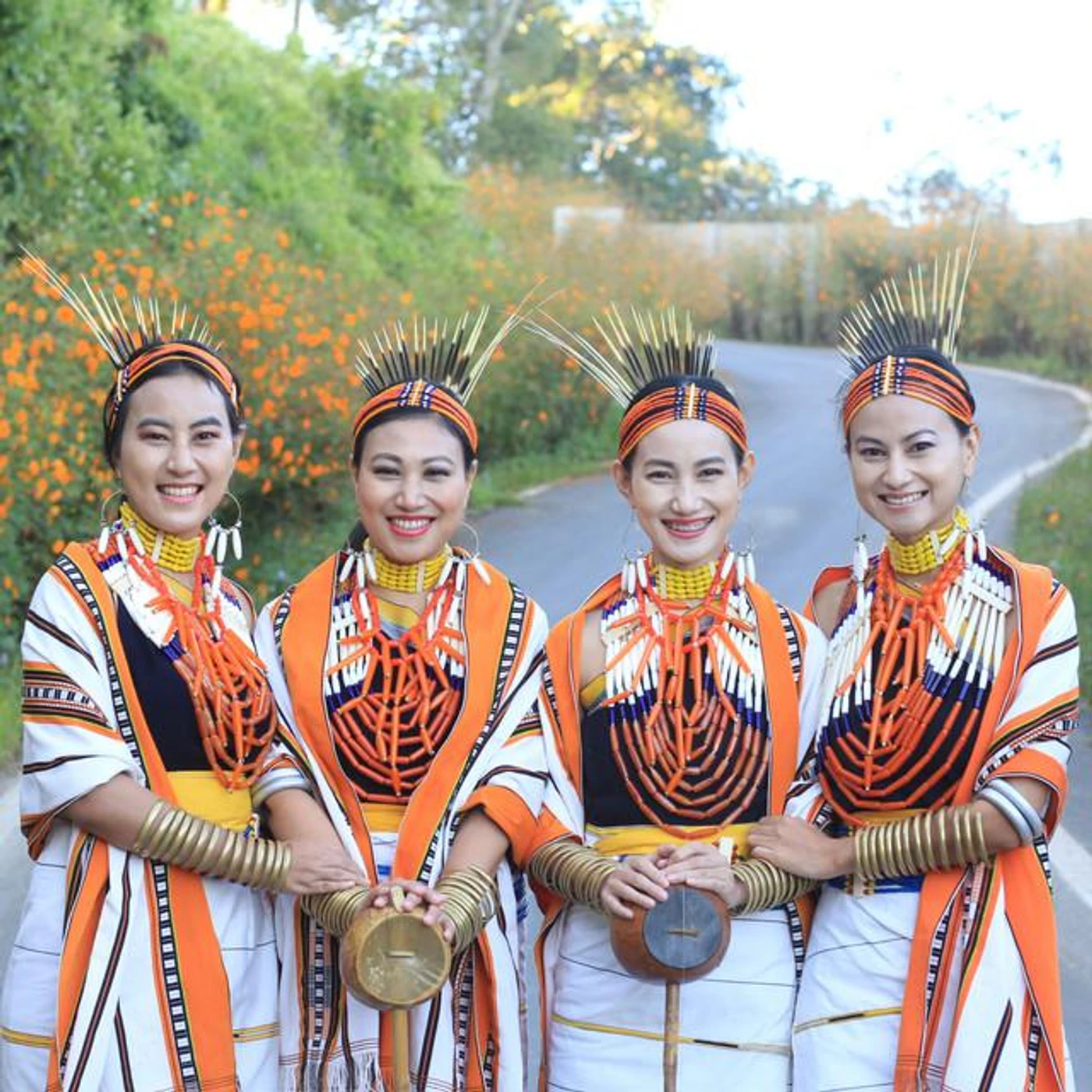 Tetseo Sisters