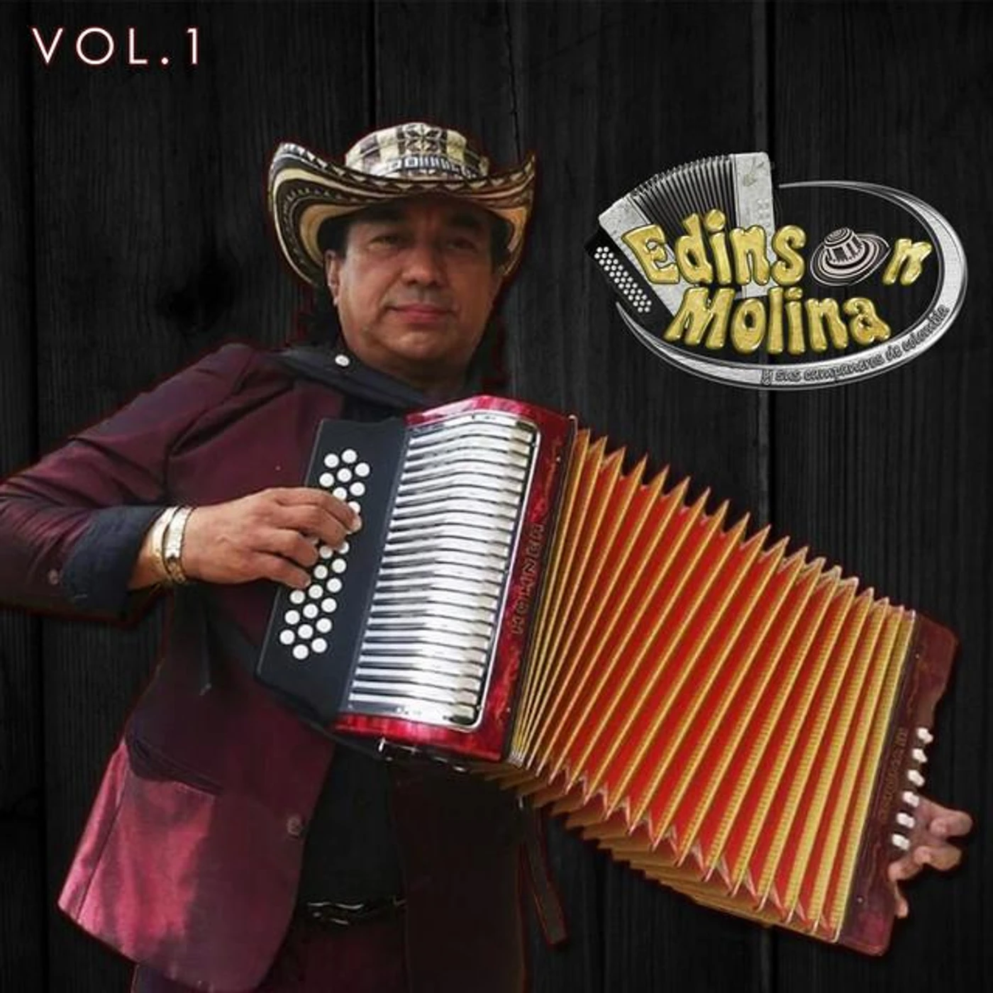 Edinson Molina y sus campaneros