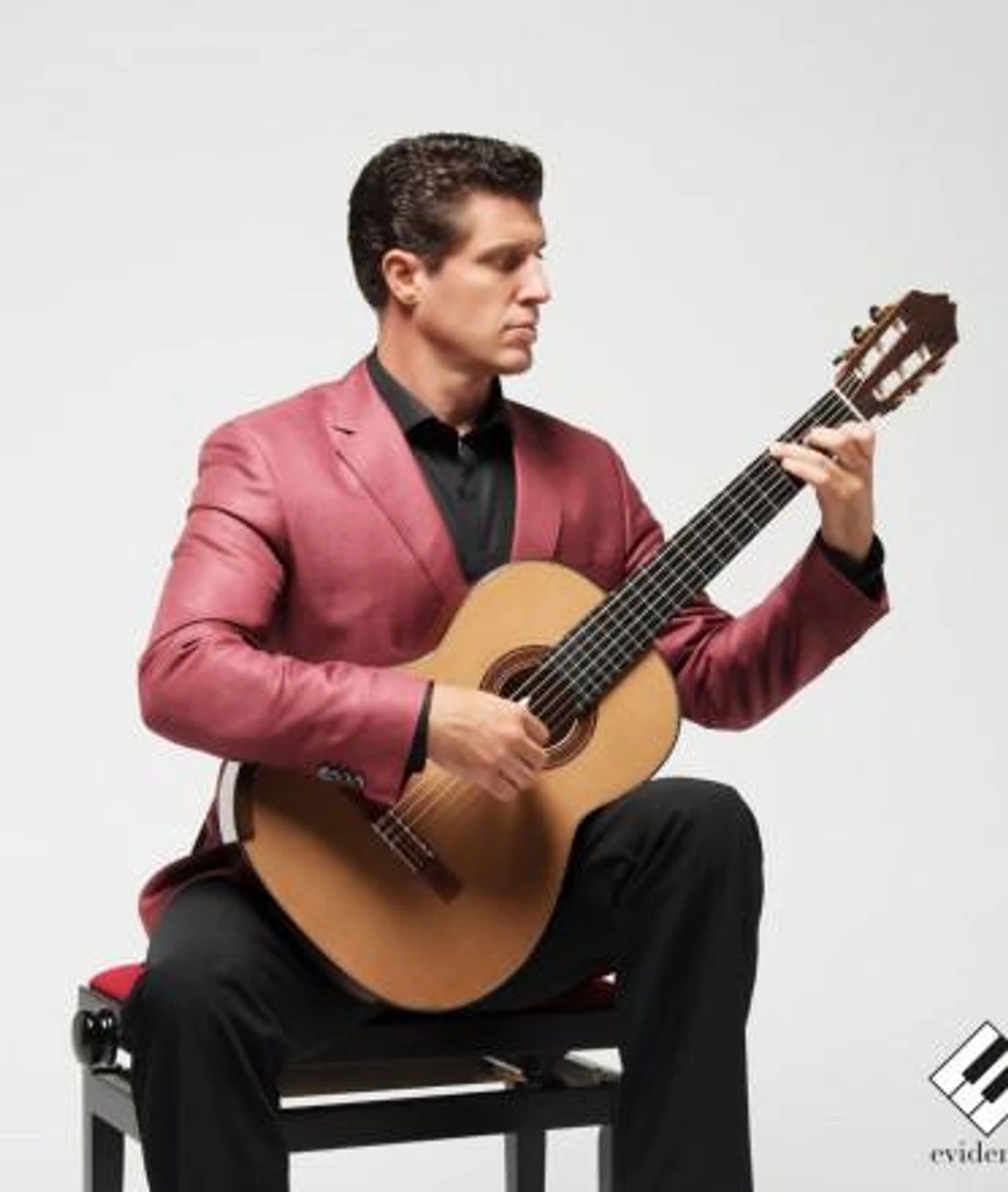 Emmanuel Rossfelder