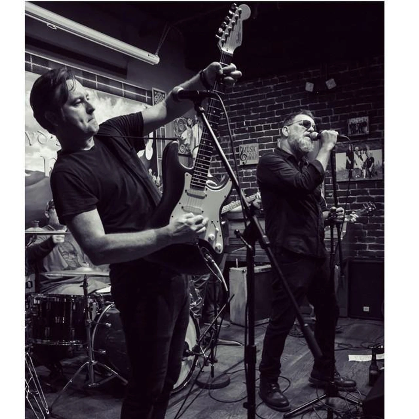 Mic Harrison and the High Score