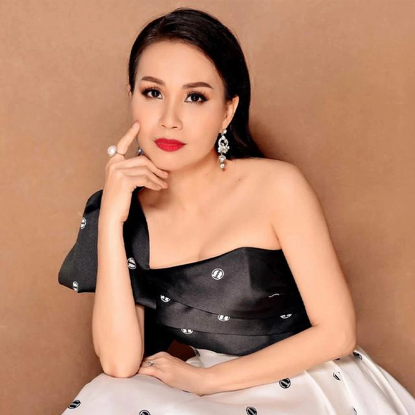 Cẩm Ly